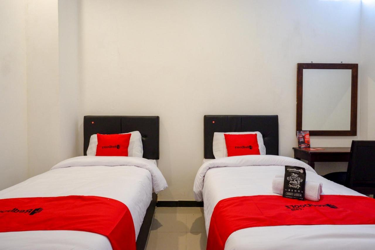 Hotel Reddoorz @ Jalan Wonosari Km.9